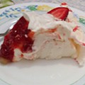 Pavlova com doce de morango e ananás 4.jpg